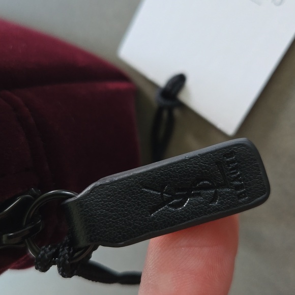 Brand New never used YVES SAINT LAURENT bag burgundy zipper YSL pouch bag &Libre - Picture 4 of 9